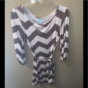 Loila brown/cream belted dress, quarter sleeve